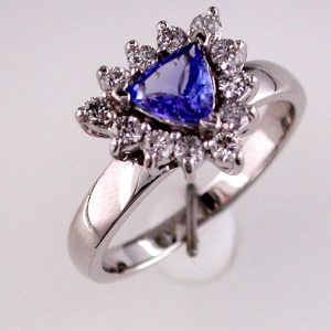 TANZANITE & DIAMOND RING