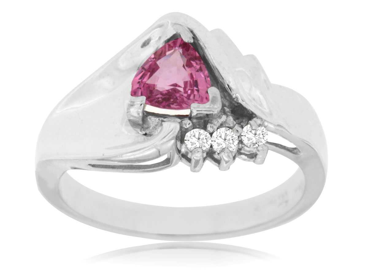 PINK SAPPHIRE & DIAMOND RING