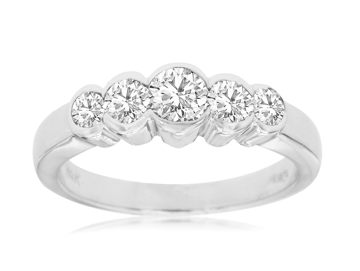 DIAMOND WEDDING RING