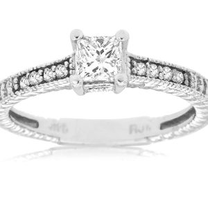 DIAMOND ENGAGEMENT RING