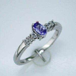 TANZANITE & DIAMOND RING