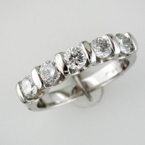 DIAMOND WEDDING BAND