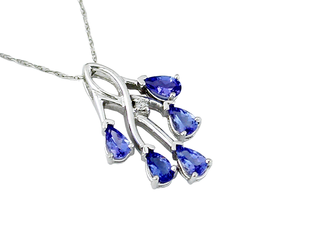 TANZANITE & DIAMOND PENDANT