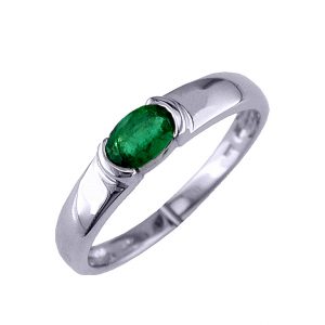 EMERALD RING
