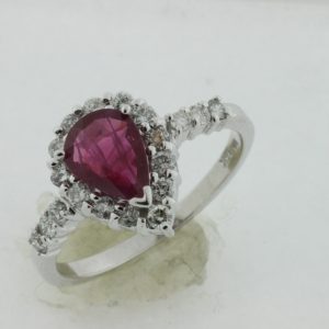 RUBY & DIAMOND RING