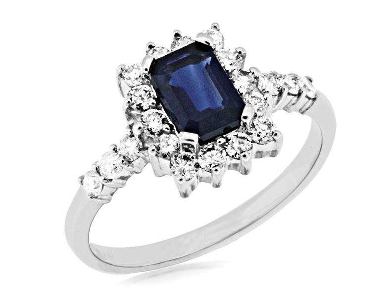 SAPPHIRE & DIAMOND RING
