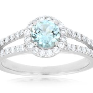 AQUAMARINE & DIAMOND RING
