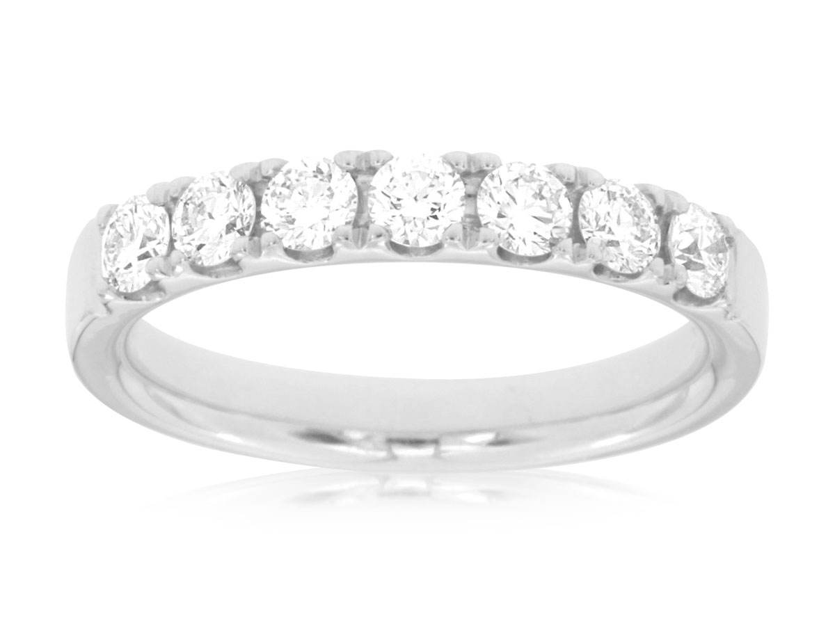DIAMOND BAND