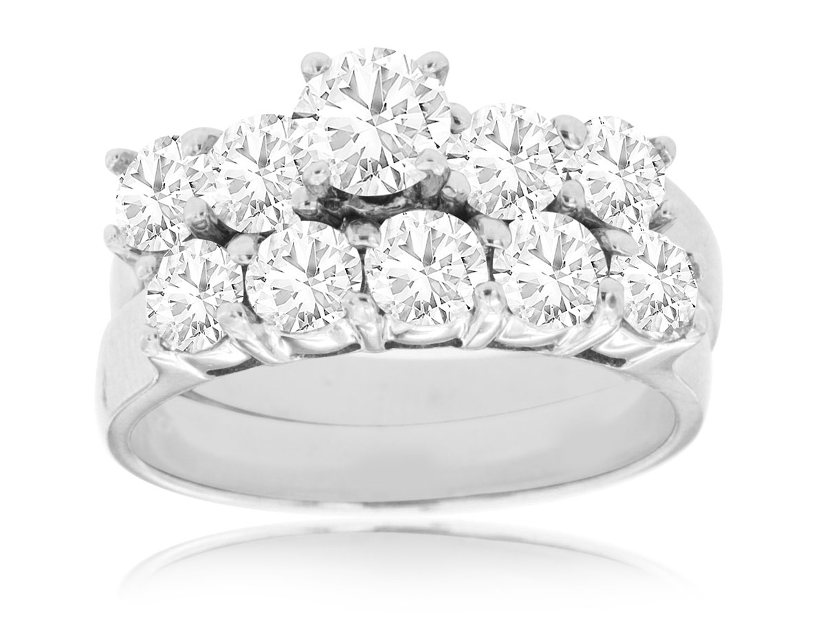ENGAGEMENT & WEDDING BAND SET