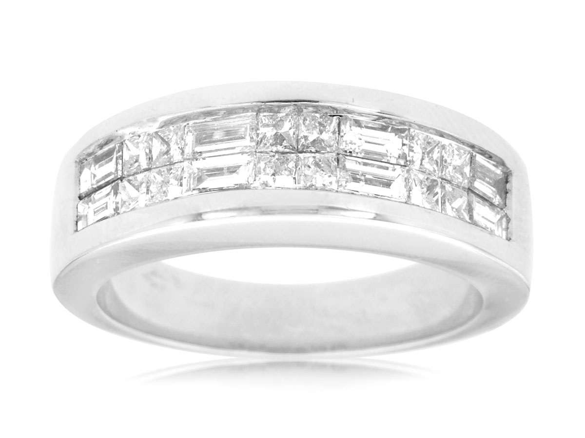 DIAMOND WEDDING RING