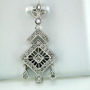 DIAMOND PENDANT