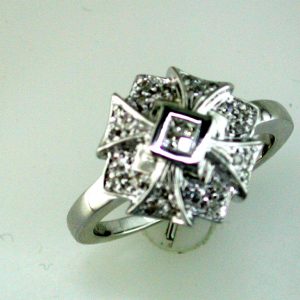 DIAMOND RING