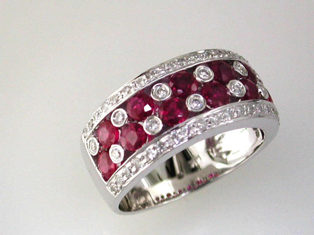 RUBY & DIAMOND RING