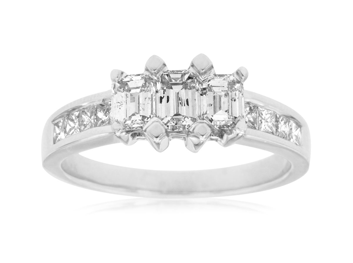 DIAMOND ENGAGEMENT