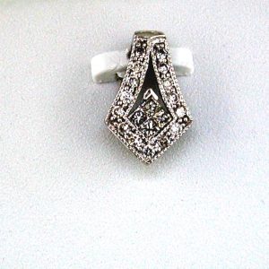 DIAMOND PENDANT
