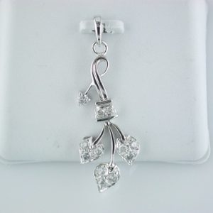 DIAMOND HEART PENDANT
