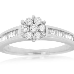 DIAMOND ENGAGEMENT RING