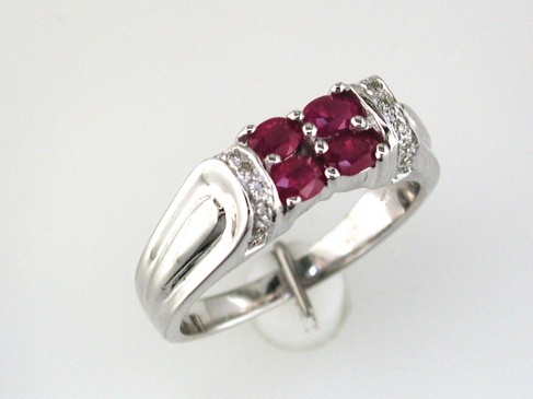 RUBY & DIAMOND RING