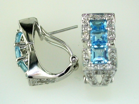 DIAMOPND & BLUE TOPAZ EARRING
