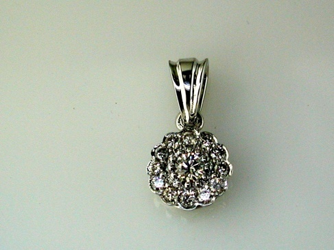DIAMOND PENDANT
