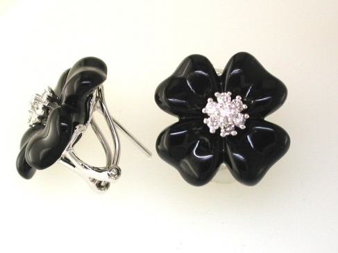 DIAMOND & BLACK ONYX EARRING