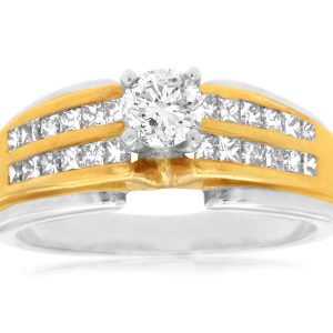 DIAMOND ENGAGEMENT RING