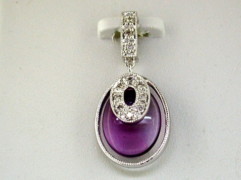 AMETHYST & DIAMOND PENDANT