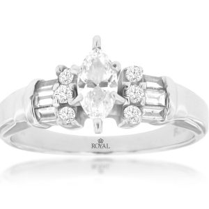 DIAMOND ENGAGEMENT RING
