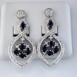 SAPPHIRE & DIAMOND EARRING