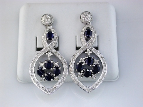 SAPPHIRE & DIAMOND EARRING