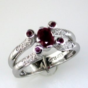 RUBY & DIAMOND RING
