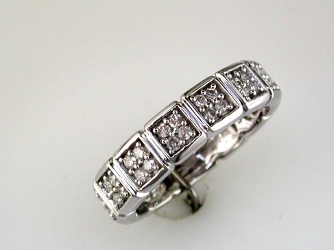 DIAMOND WEDDING RING