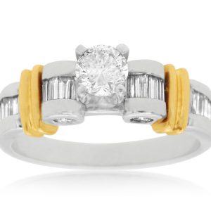 DIAMOND ENGAGEMENT RING