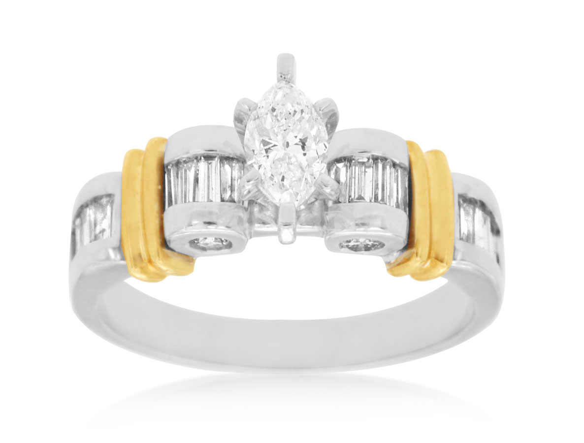 DIAMOND ENGAGEMENT RING