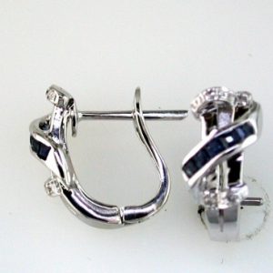 SAPPHIRE & DIAMOND EARRING