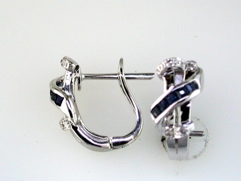 SAPPHIRE & DIAMOND EARRING