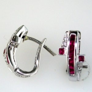 RUBY & DIAMOND EARRING