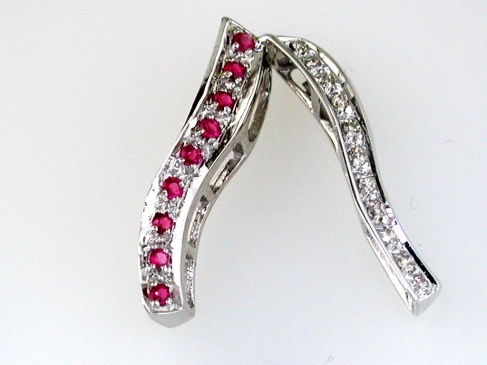 RUBY & DIAMOND PENDANT
