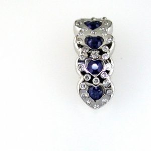 SAPPHIRE & DIAMOND PENDANT