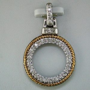 DIAMOND CIRCLE PENDANT