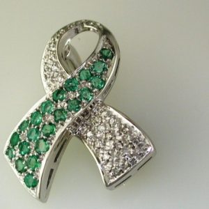 EMERALD & DIAMOND PENDANT