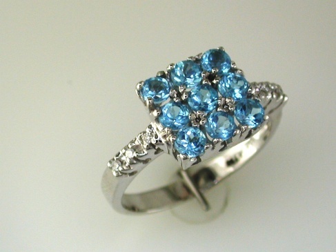 BLUE TOPAZ & DIAMOND RING