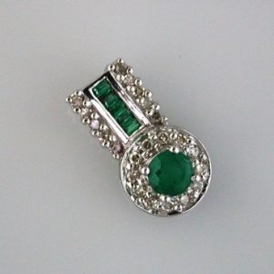 EMERALD & DIAMOND PENDANT