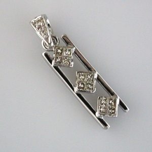 DIAMOND PENDANT