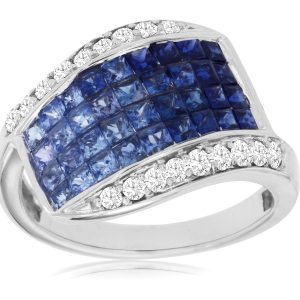 SAPPHIRE & DIAMOND RING