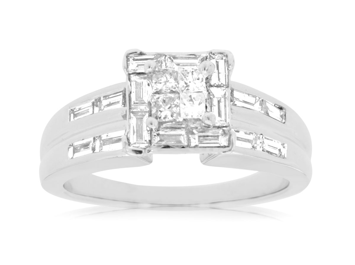 DIAMOND ENGAGEMENT RING