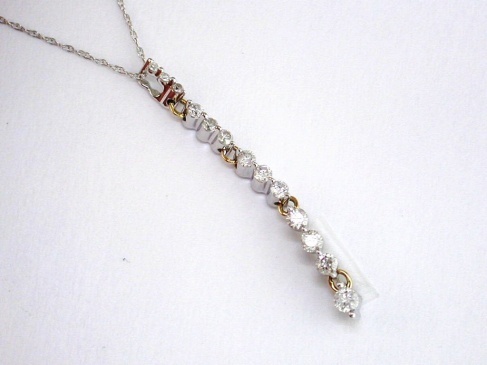 DIAMOND PENDANT