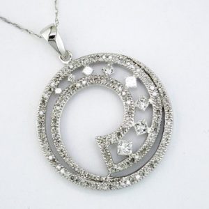 DIAMOND PENDANT