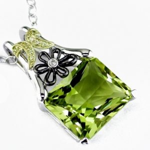 DIAMOND &LEMON QUARTZ PENDANT