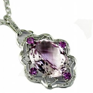 AMETHYST & DIAMOND PENDANT
